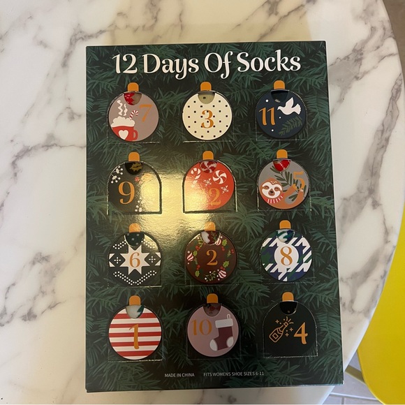 12 Days of Socks Advent Calendar - Picture 1 of 4